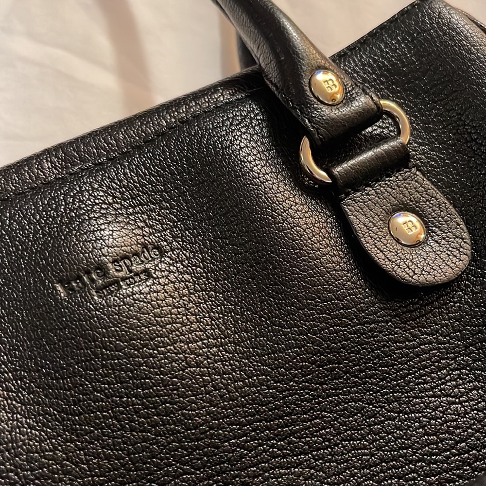 Kate Spade Black Pebbled Leather Purse - Picture 8 of 9